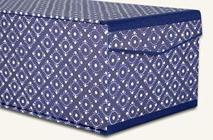 Photo box blue, white dots