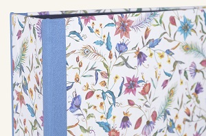 Elegante Aktenordner mit Florentinerpapier Papeterie Schreibweise