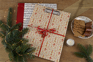 Gift example - photo album in a valuable box from Papeterie Schreibweise