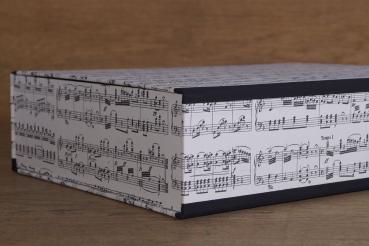 Notenbox mit Notenmotiv schwarz weiß
