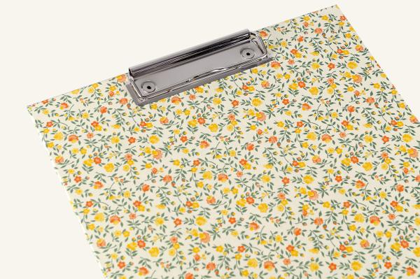 Blumiges Klemmbrett "Vroni", Blütenregen orange gelb, handgemacht